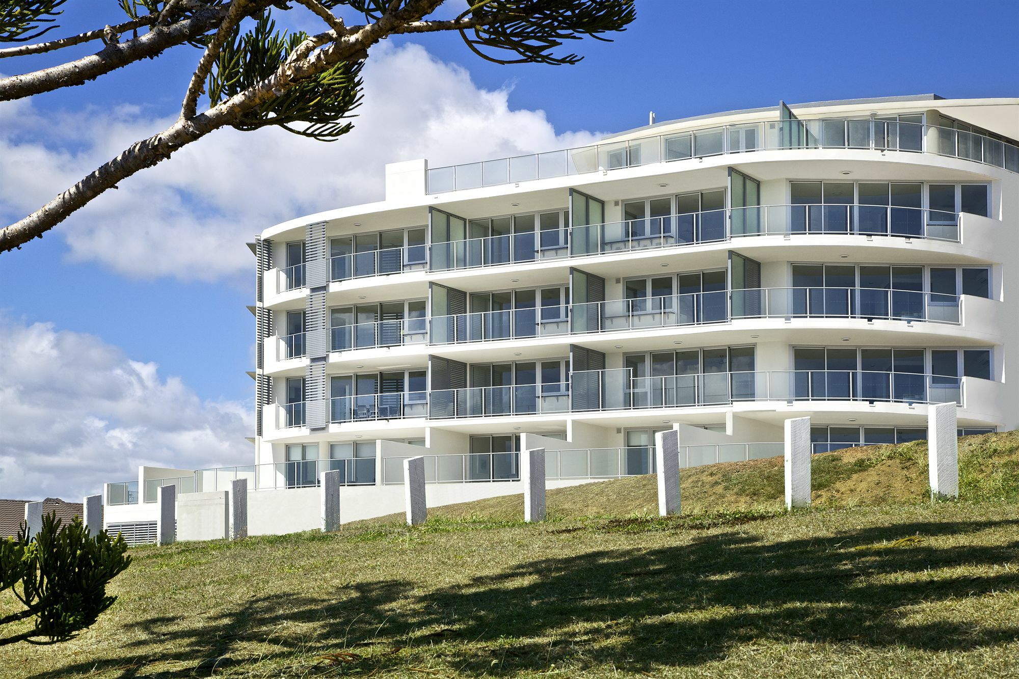 Oshen Holiday Apartments Yeppoon Exterior photo